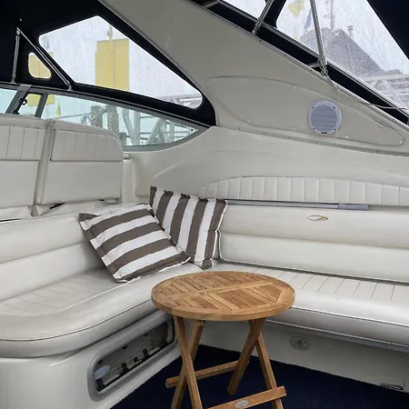 Vakantiehuis Boot Singa *